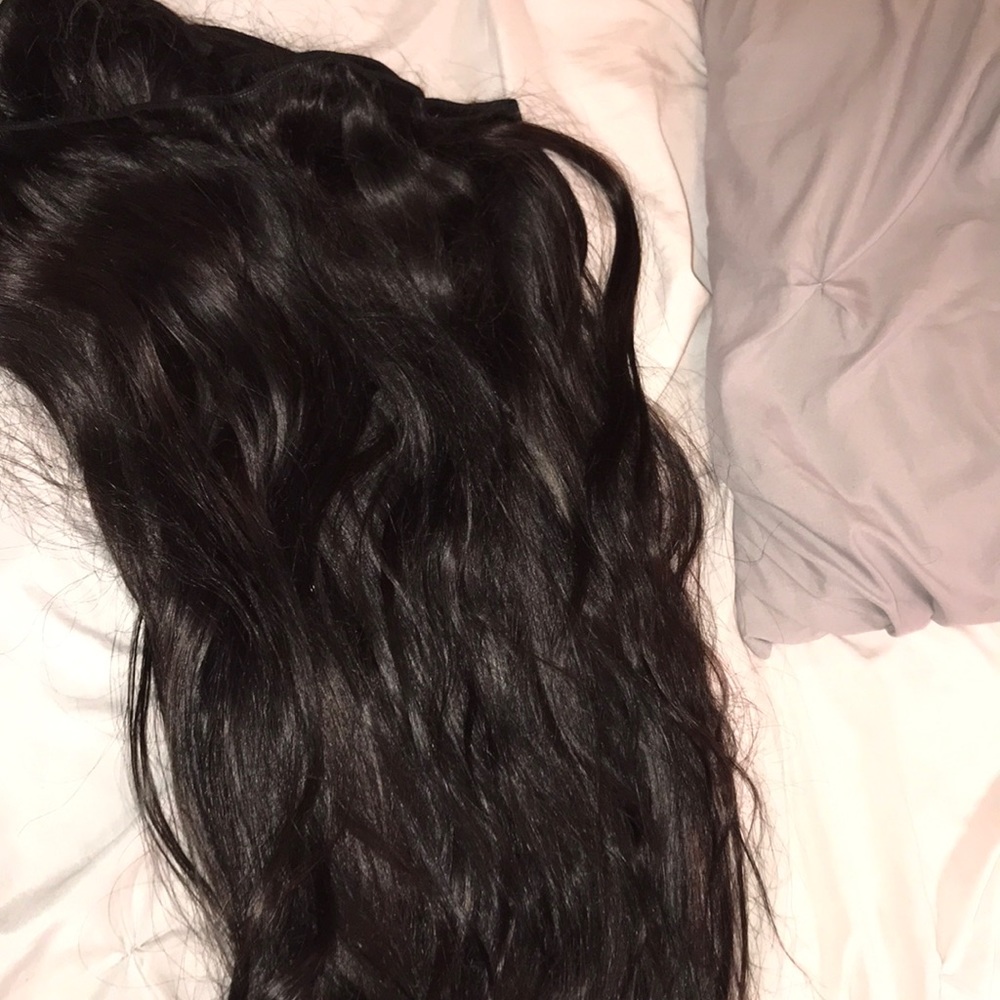 3 hair bundles of Wiggins hair (Brazilian) brown